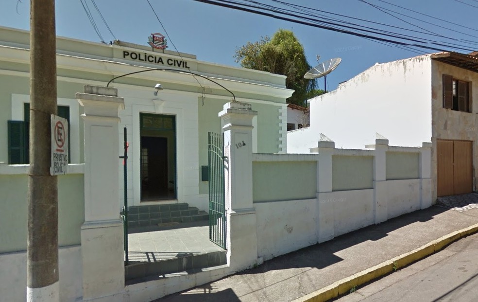 Adolescente teria sido agredido e cão morto por vizinho em Lagoinha. Polícia Civil investiga