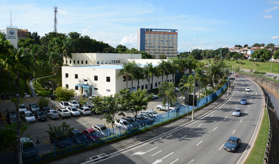Câmara de SJC abre novo concurso para 21 vagas