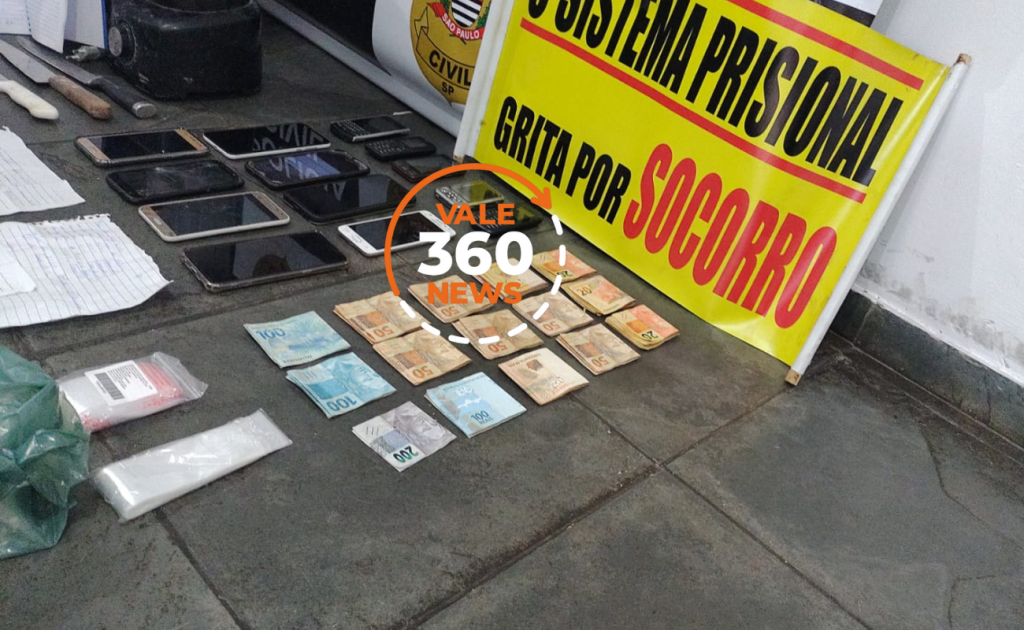 Homem é preso com 15 kg de drogas em Campos do Jordão e faixas contra o sistema prisional. 1 Homem é preso com 15 kg de drogas em Campos do Jordão e faixas contra o sistema prisional.