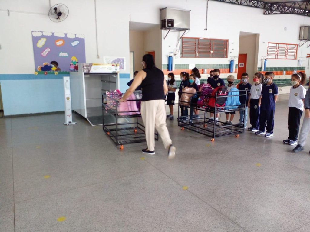 Novas escolas e ensino 100% presencial na rede municipal de ensino em Taubaté