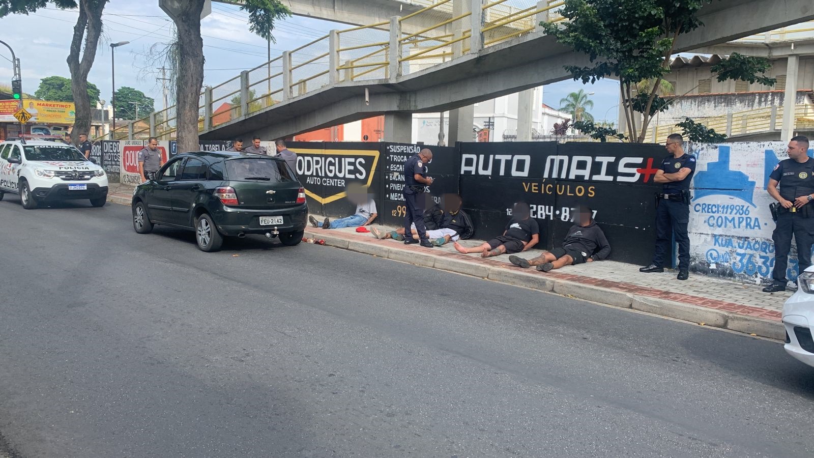 VÍDEO: Homens são monitorados e presos por furtarem combustível em postos de Taubaté, Tremembé e Pindamonhangaba