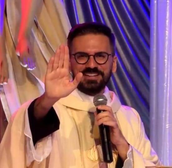 padre-rodrigo-natal