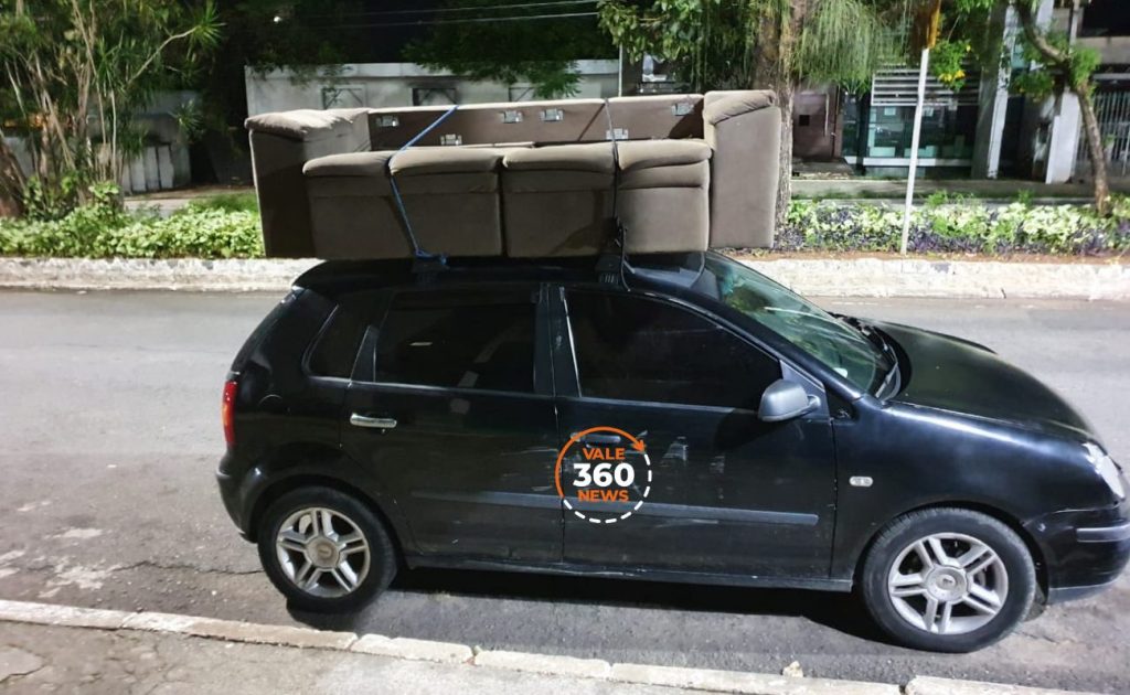 VEJA ENTREVISTA: PM apreende R$ 360 MIL em dinheiro com mulher em Pindamonhangaba 2 pm-apreende