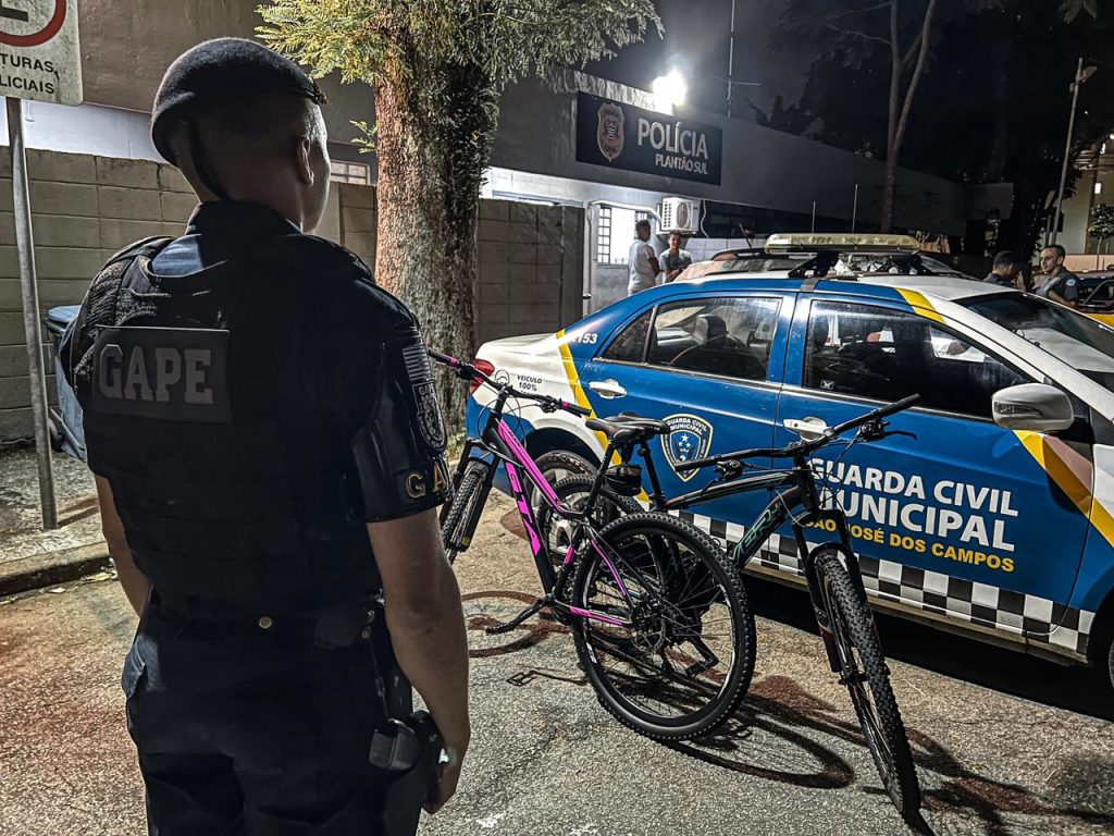 Olho eletrônico do CSI ajuda GCM a recuperar bicicletas e apreender 5 kg de drogas em São José dos Campos 1 olhao-eletronico