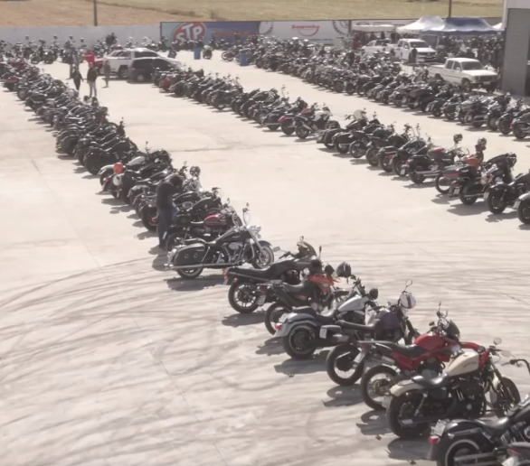 arrancada-de-motos-harley-davidson