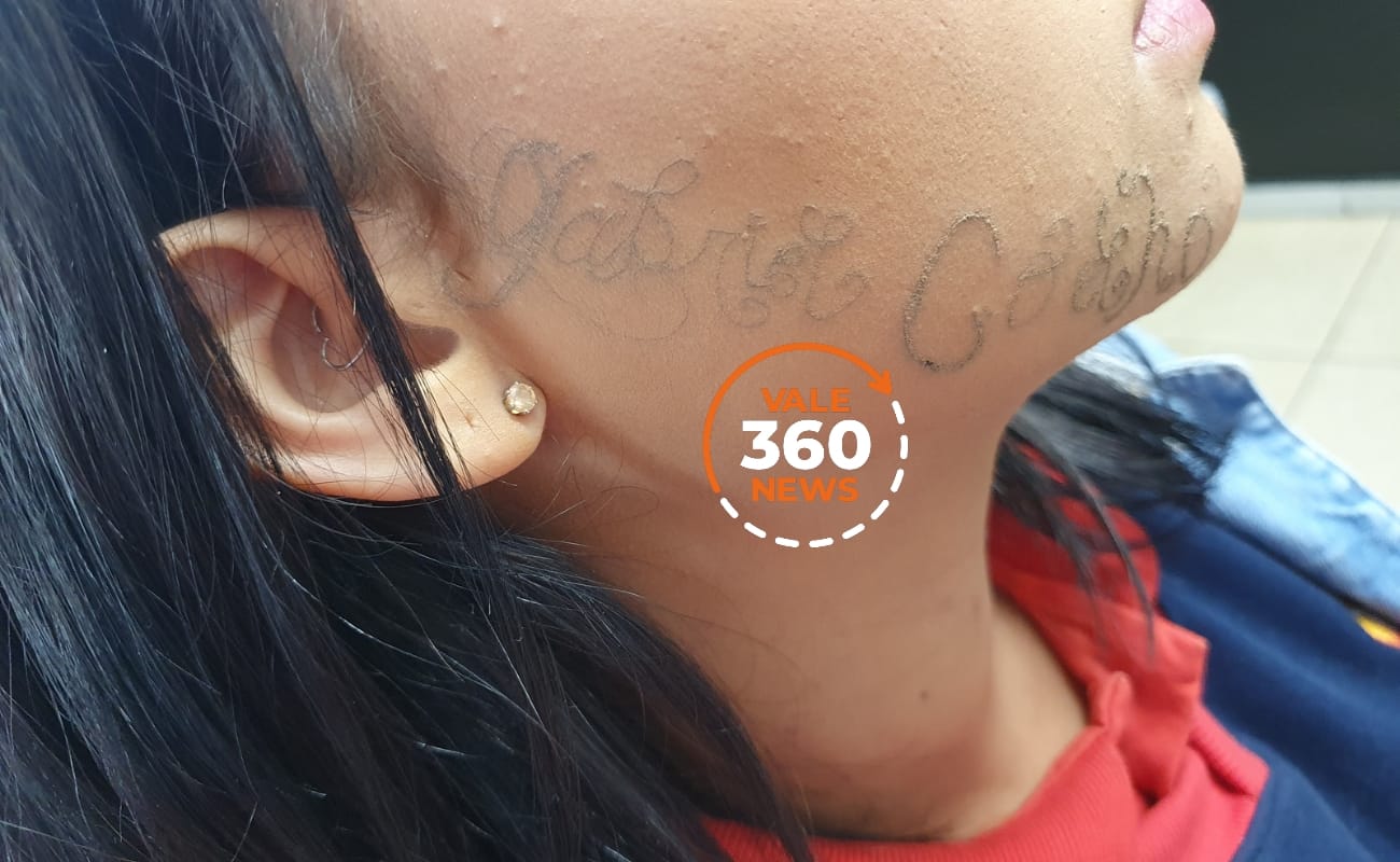 rosto-tatuado