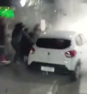jogou-o-carro