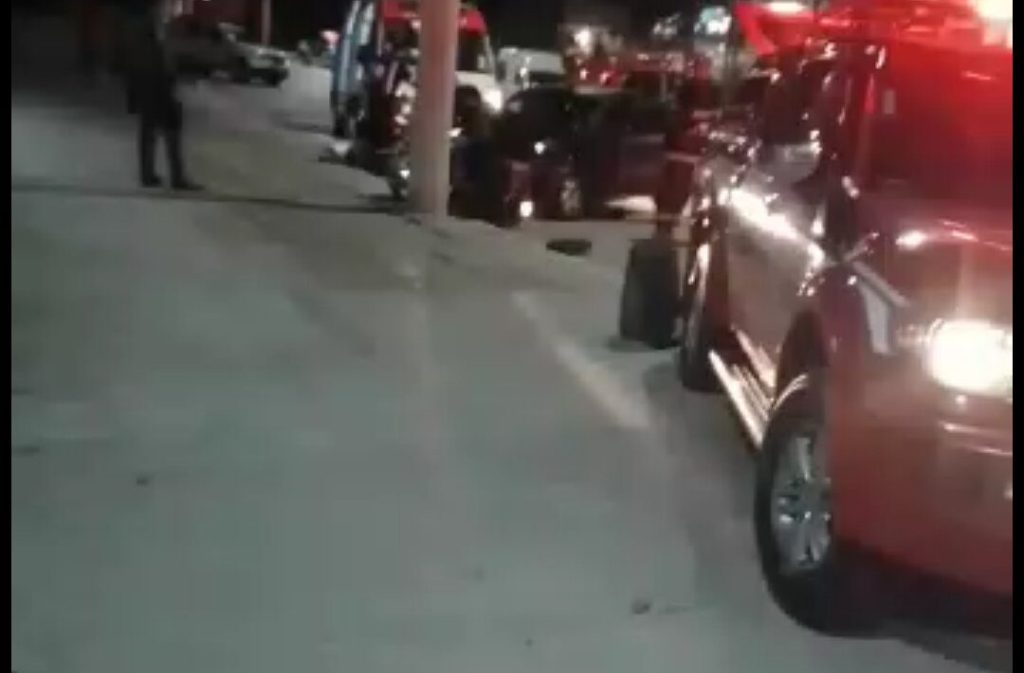 carro-contra-poste