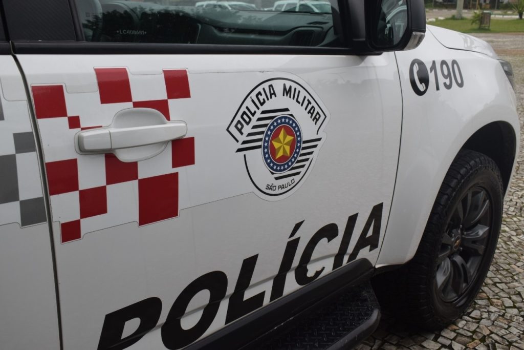Homem morre esfaqueado e mulher fica ferida durante tentativa de roubo à residência em SJC 1 roubo