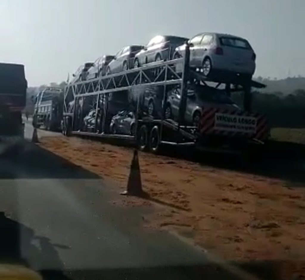 Acidentes em Pindamonhangaba causam caos na Via Dutra e deixam motociclista e caminhoneiro mortos 1 caminhoneiro