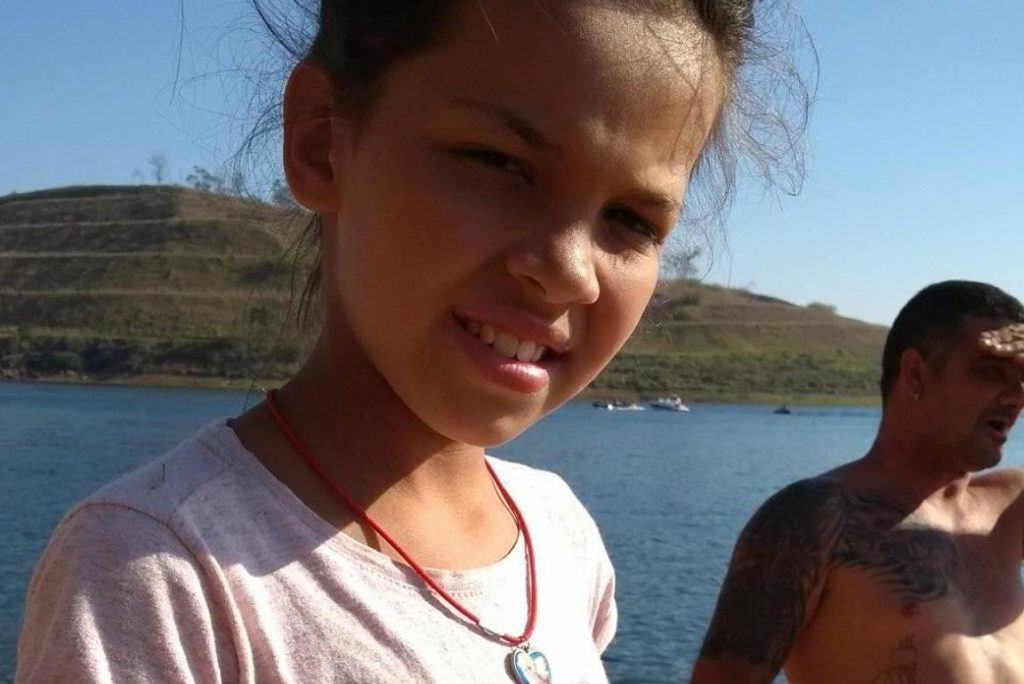 Pai teria assassinado Geovana com mata-leão, diz polícia de Jacareí 1 mata-leao