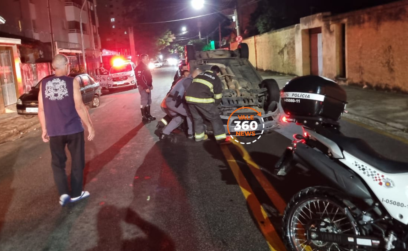 Motorista perde controle de carro
