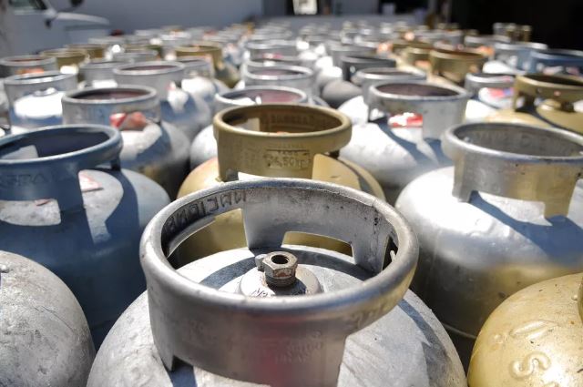 Petrobras anuncia redução no preço do gás de cozinha