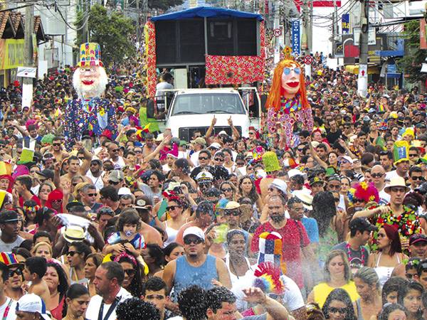 Carnaval fora de época em Tremembé