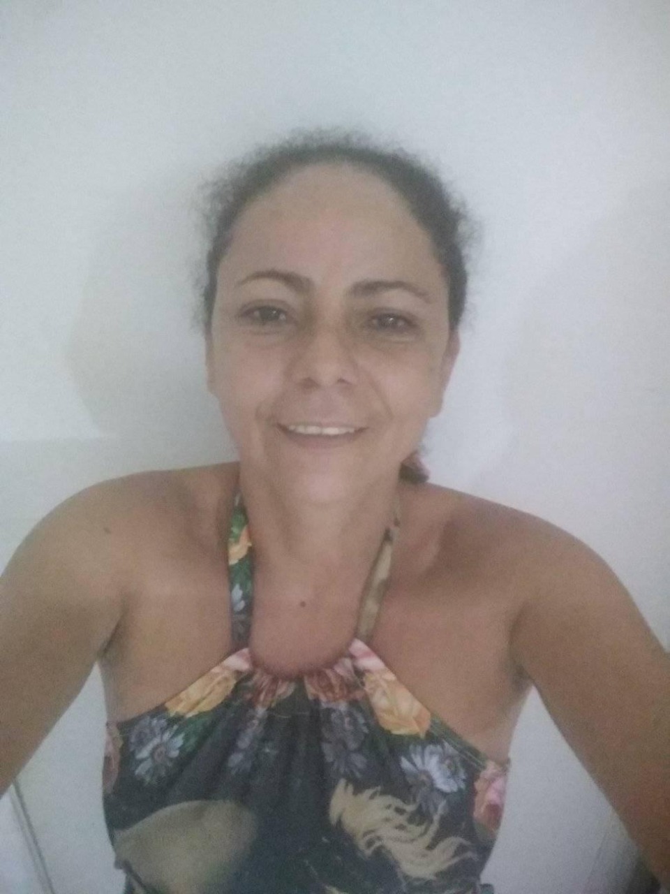 Mulher é agredida na cabeça e no rosto em Cruzeiro