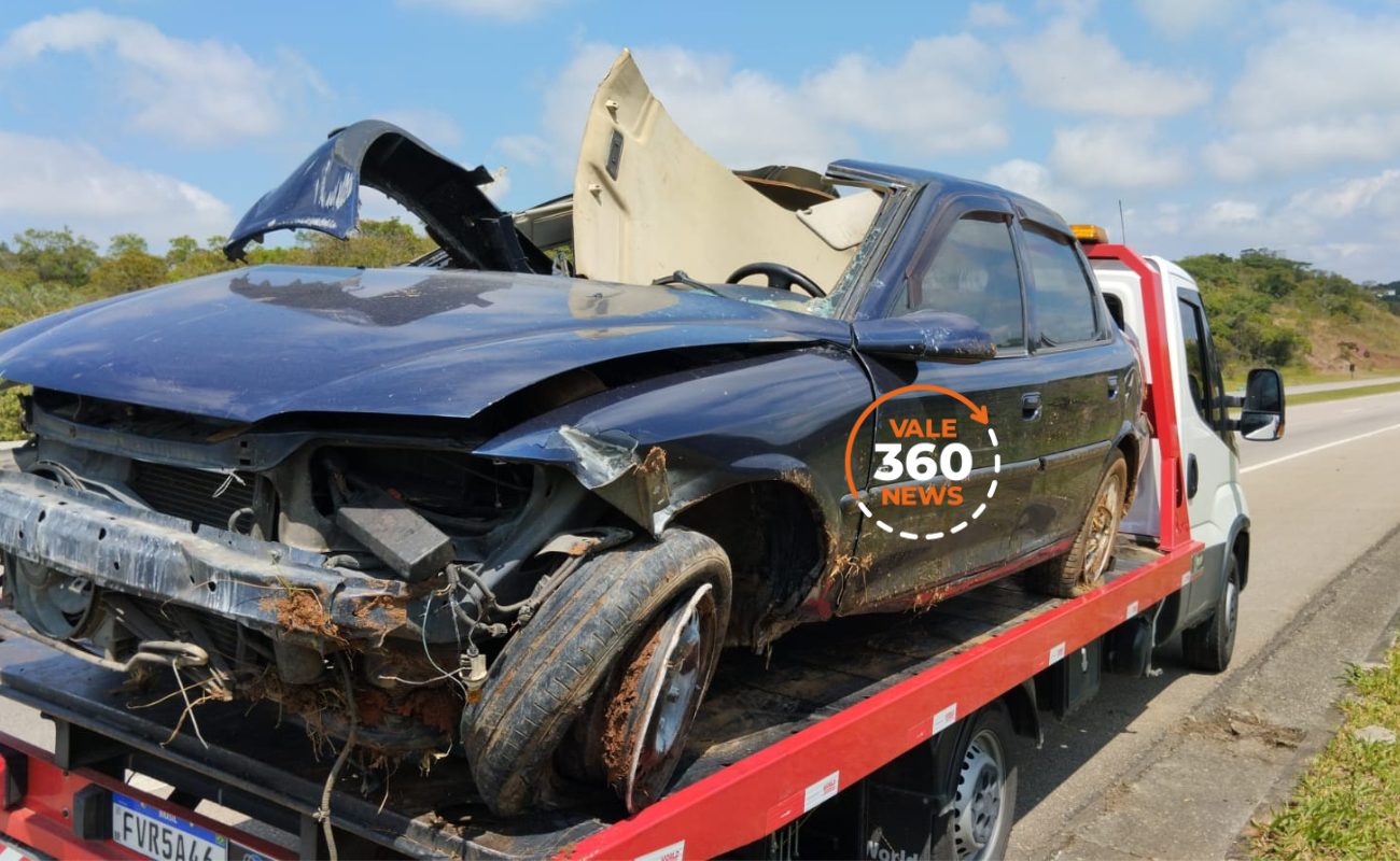 Motorista se perde e capota carro em via de grande fluxo de veículos em São José dos Campos