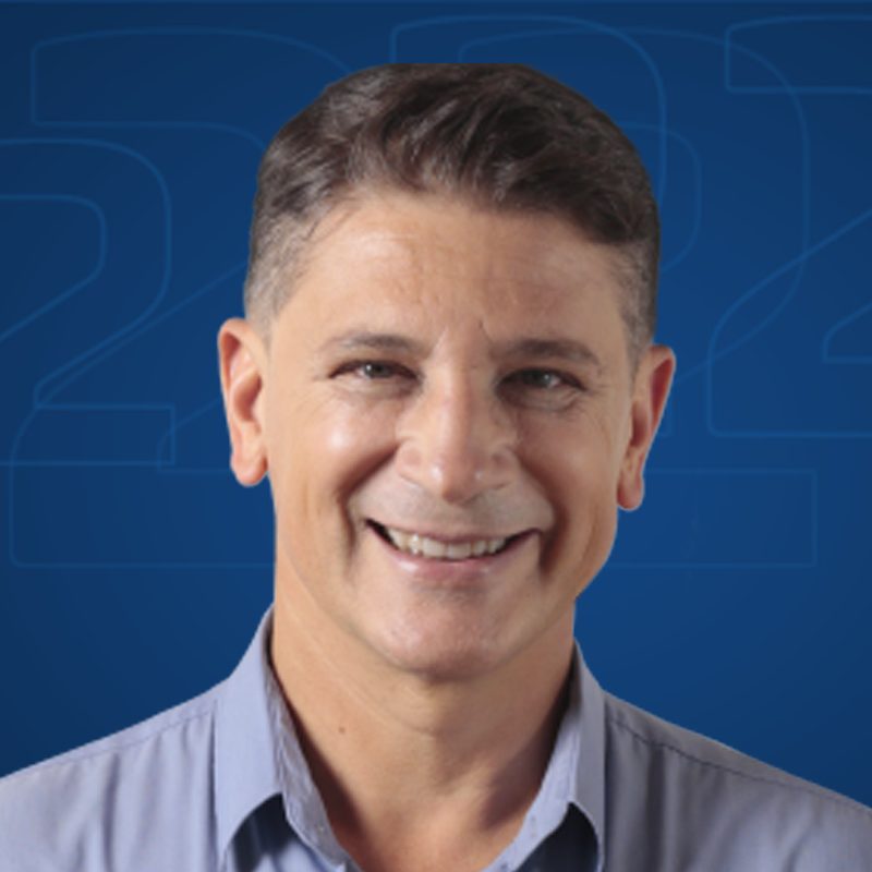 Prefeito de Pindamonhangaba tem alta da UTI