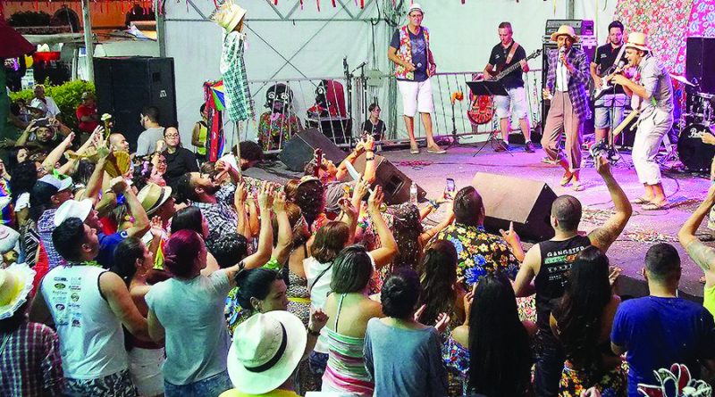 16° Festival de Marchinhas de Pindamonhangaba é aberto pela Prefeitura