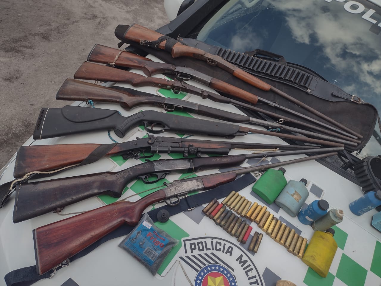 PM Ambiental apreende 8 armas de fogo de caçadores em Ubatuba