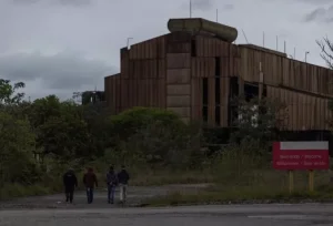 Dois seguranças são assassinados na antiga MWL em Caçapava