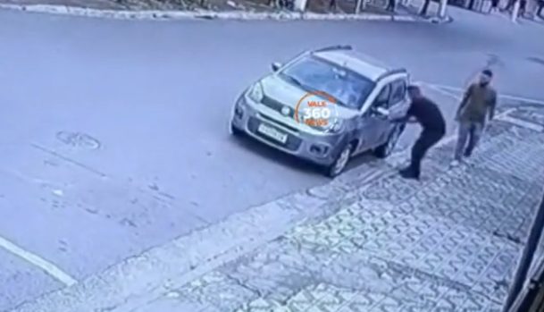 Criminosos que roubavam carros em São José dos Campos e Caçapava são presos pela PM