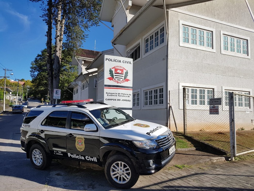 Mãe denuncia abusos de comerciante contra a filha