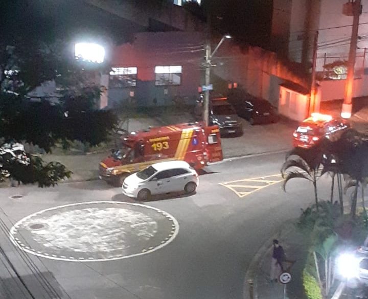 Estudante é baleado com três tiros próximo a cursinho em São José dos Campos