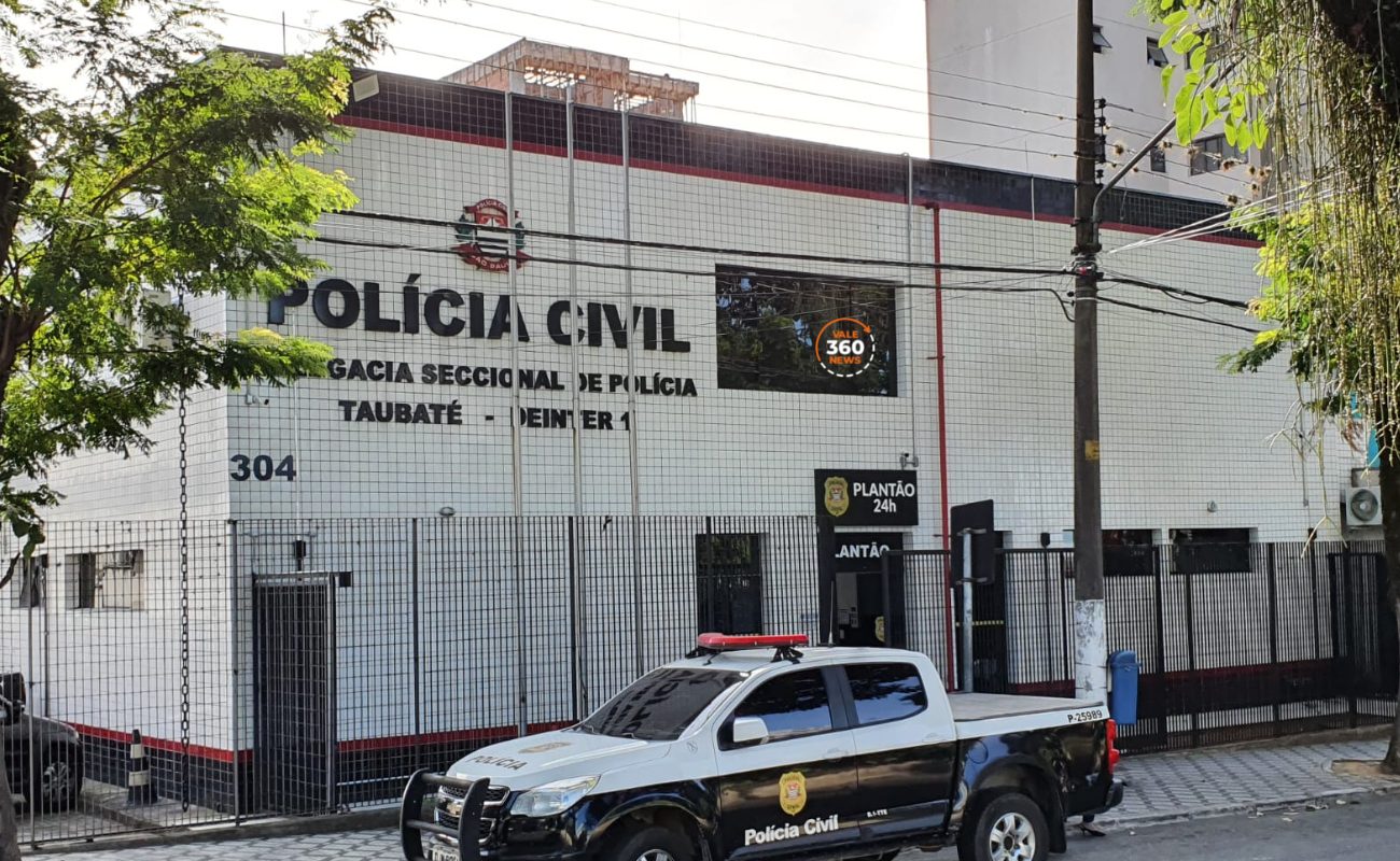 Bandidos encapuzados assaltam barbearia em Taubaté