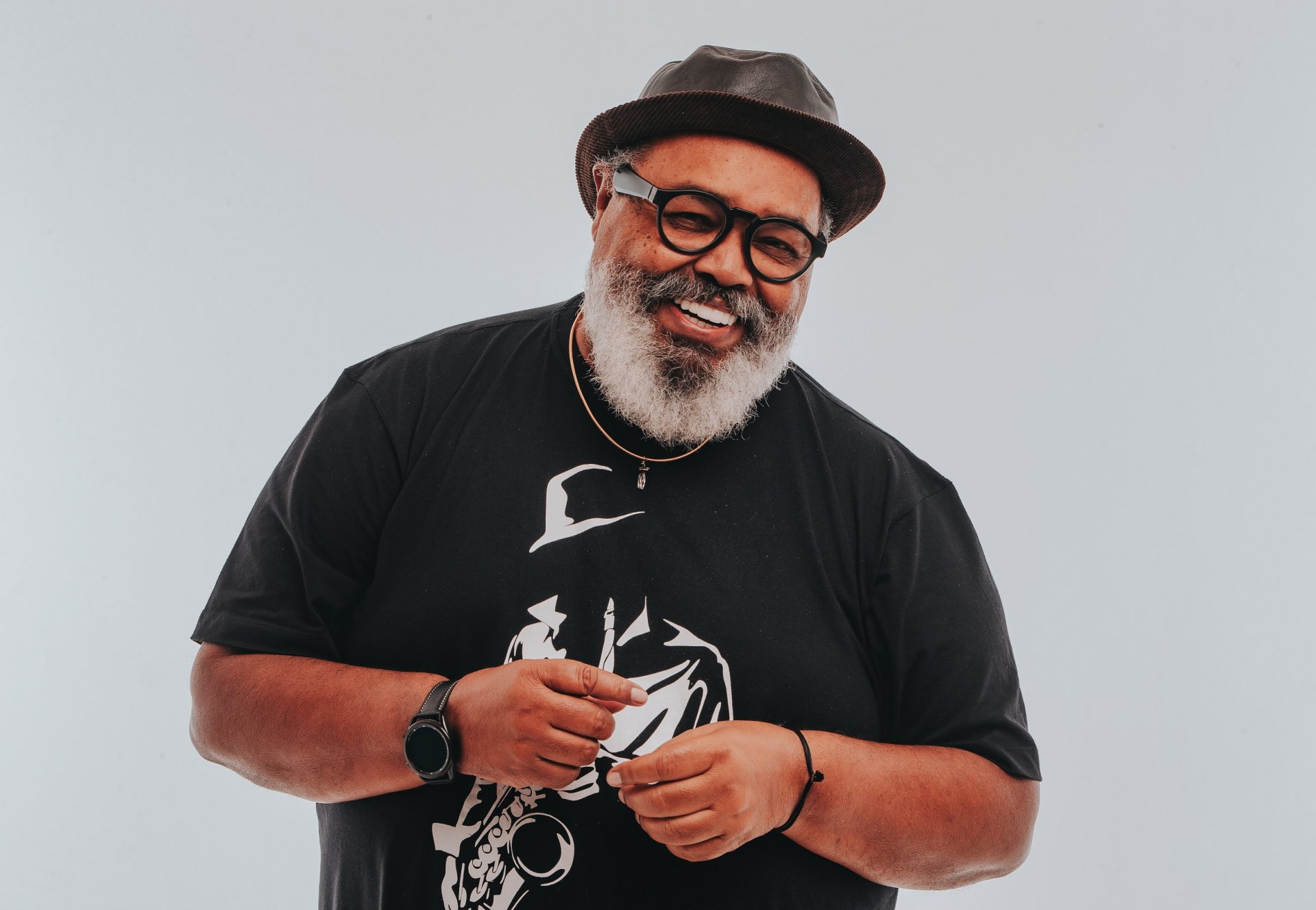 Jorge Aragão é atração gratuita no aniversário de Jacareí
