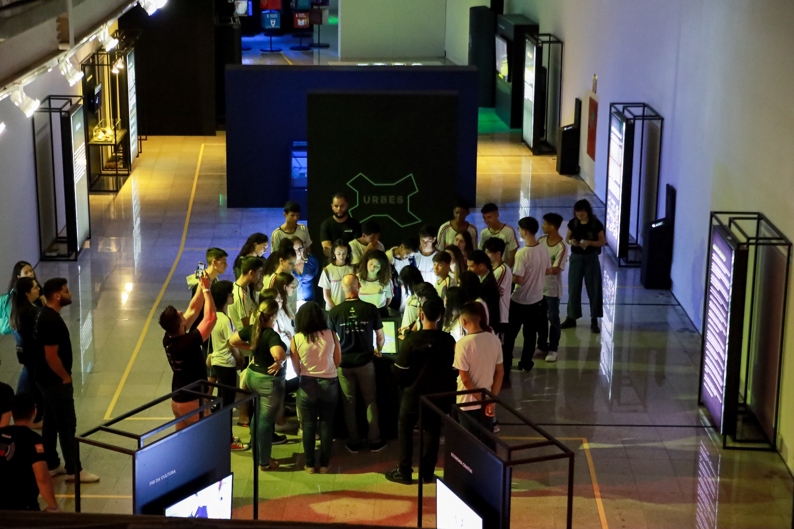 Exposição com interatividade faz parte da mostra sobre desenvolvimento do Brasil em cartaz em São José dos Campos