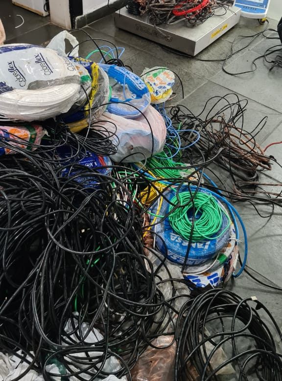 Operação da Polícia de Campos do Jordão apreende 630 kg de fios de cobre
