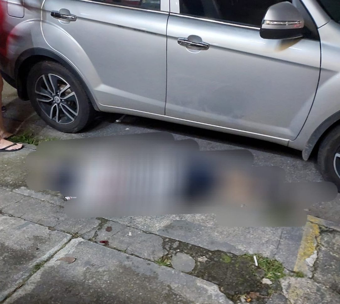 Homem é executado em frente a supermercado em Taubaté