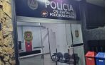 Homem é atingido por facadas ao ser flagrado com esposa de autor em casa de São José dos Campos