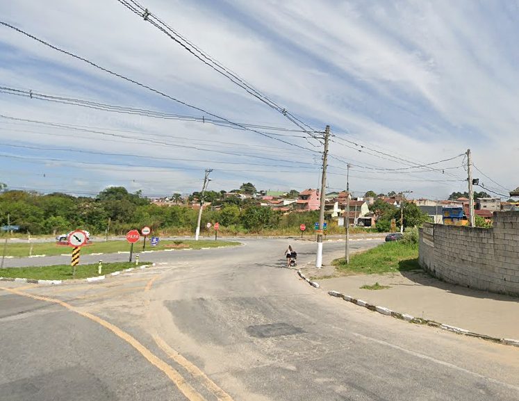 Servidora municipal de Pinda é atropelada por ônibus, não resiste a ferimentos e morre