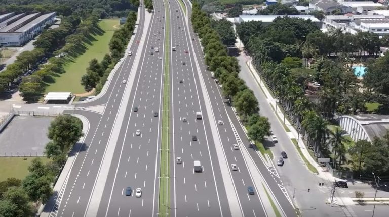 Via Dutra com as obras de ampliação