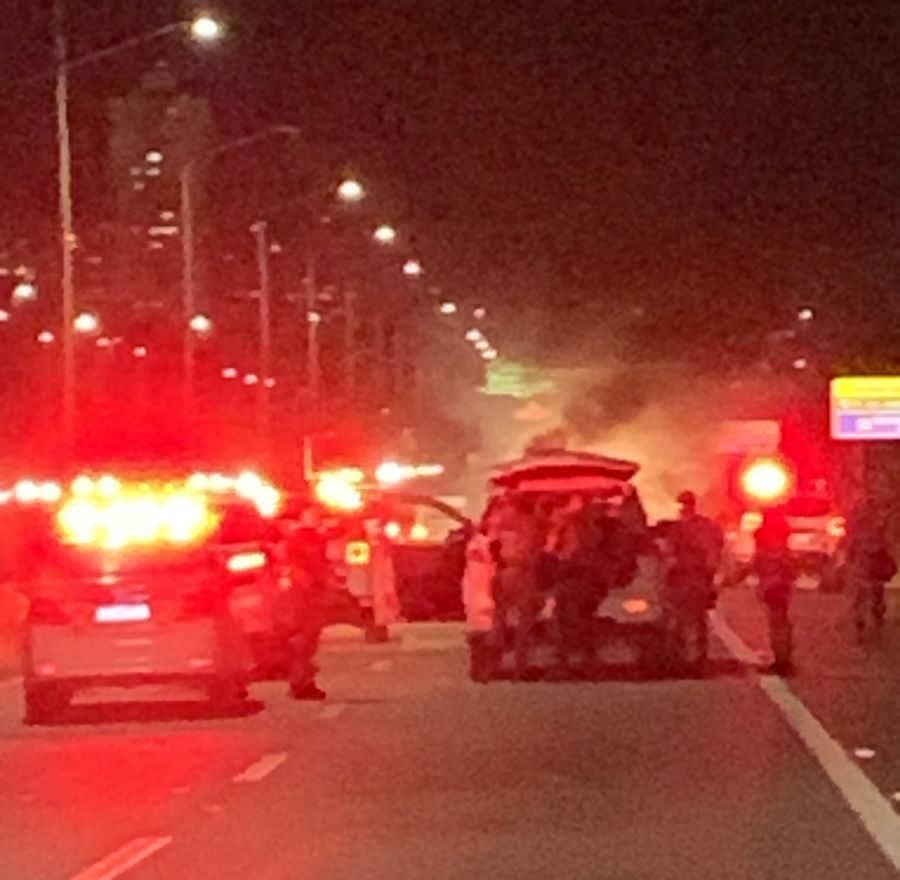 Protesto fecha via de grande fluxo de carros em São José dos Campos por uma hora
