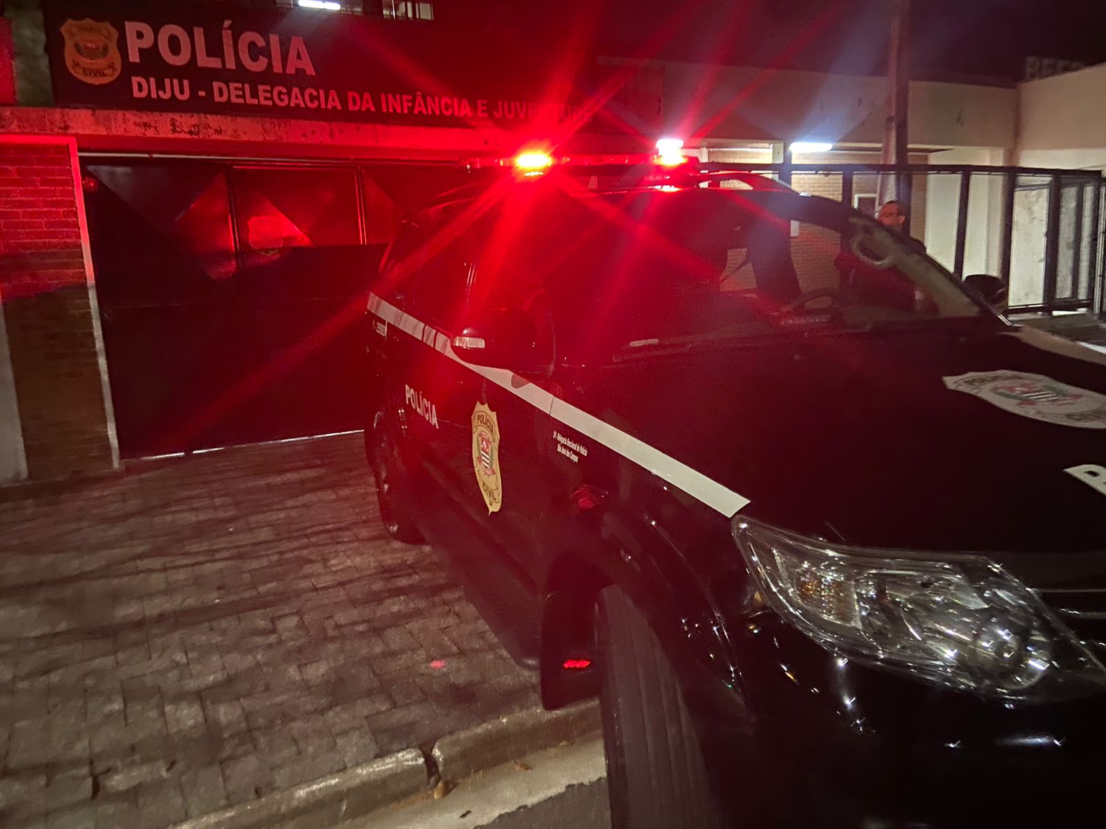 *Não perca a oportunidade de ficar bem-informado (a). Ganhe tempo e receba no seu Whatsapp as principais notícias do Vale do Paraíba. É simples, aperte o botão abaixo e entre no nosso grupo.   [maxbutton id="3" ] &nbsp; Siga nosso Instagram Leia mais [back-redirect link="https://www.vale360news.com.br/"]