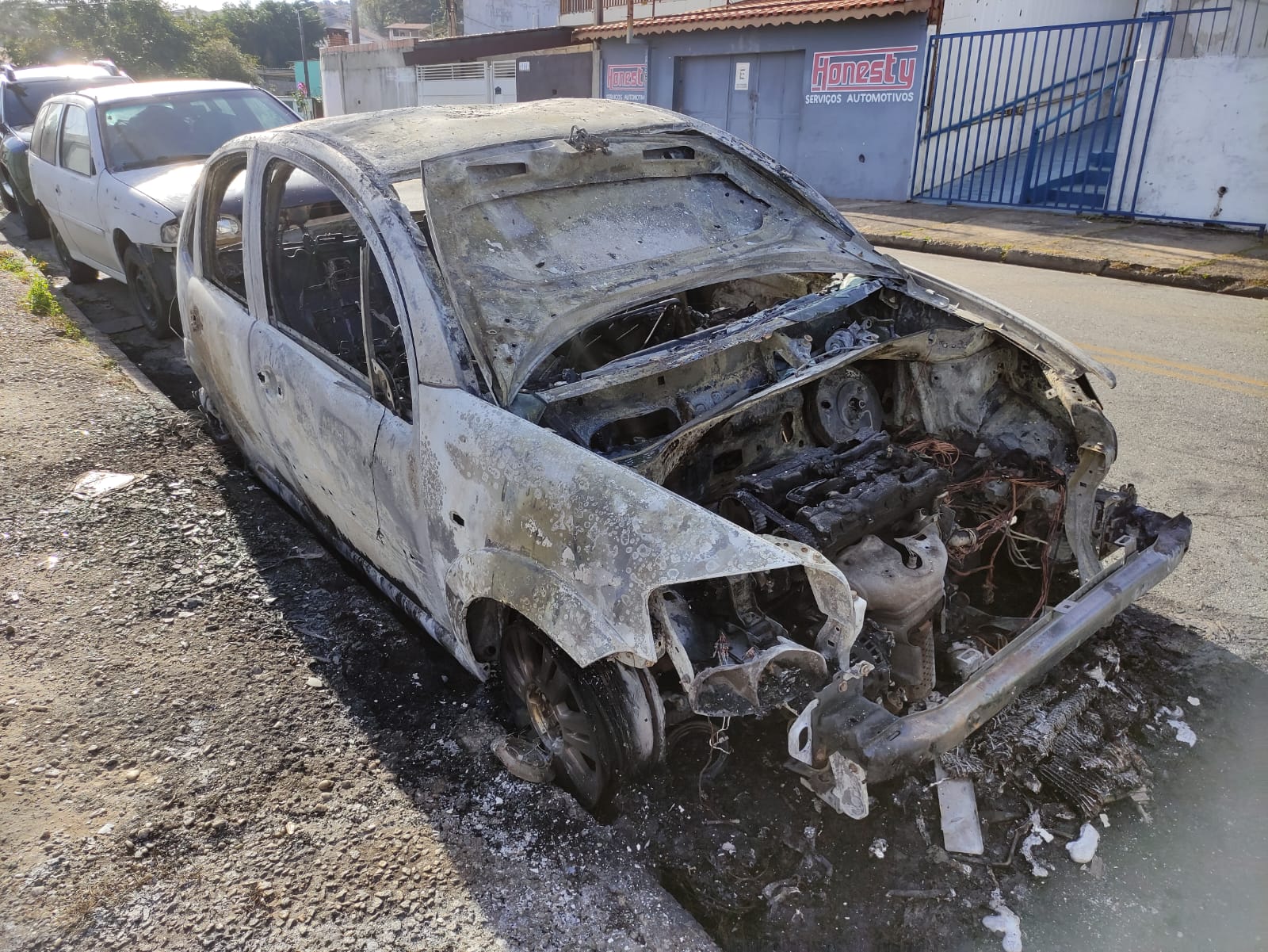 Homem suspeito de atear fogo em veículos em Taubaté é preso pela PM