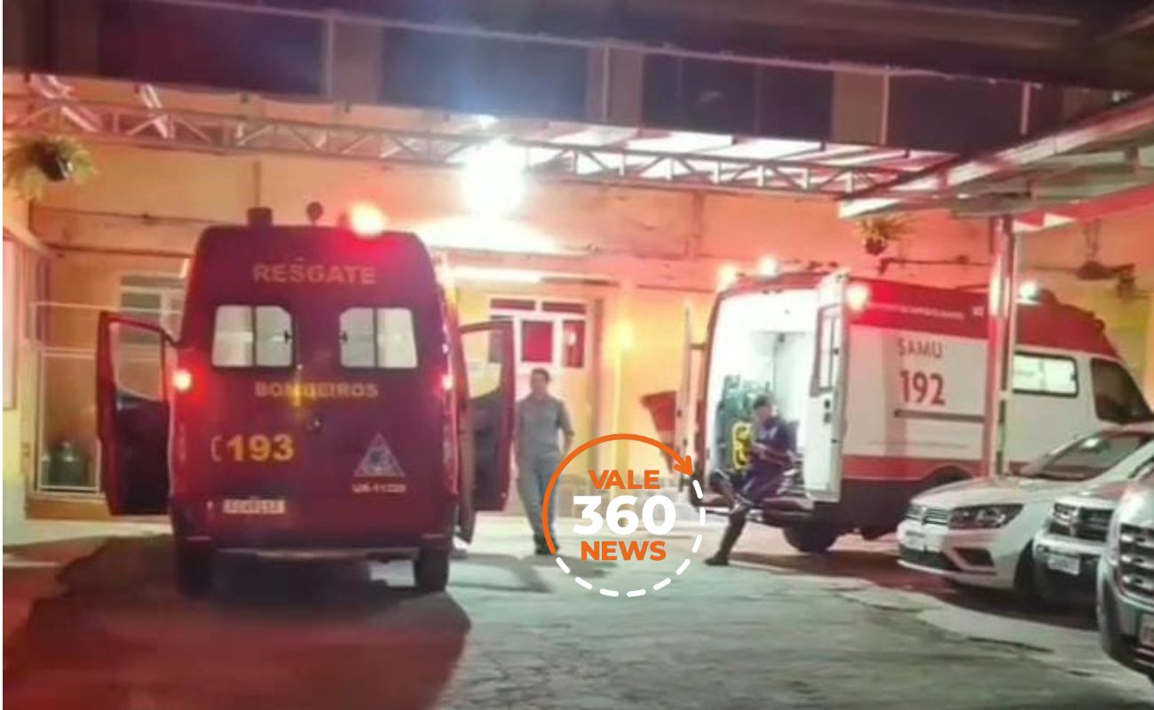 Carro cai em rio, mãe e filha morrem e filho fica ferido