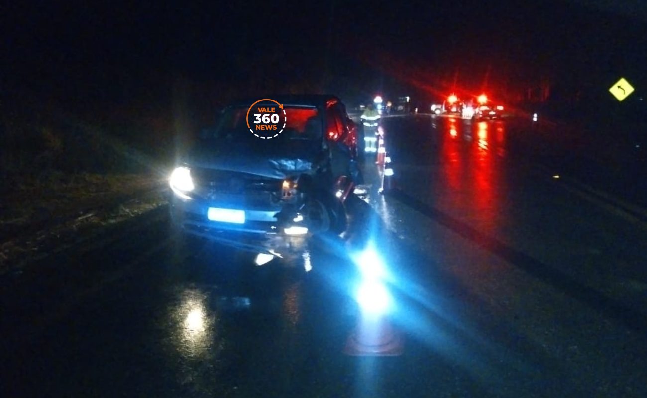 Motociclista bate de frente com caminhonete e morre na Guará x Cunha
