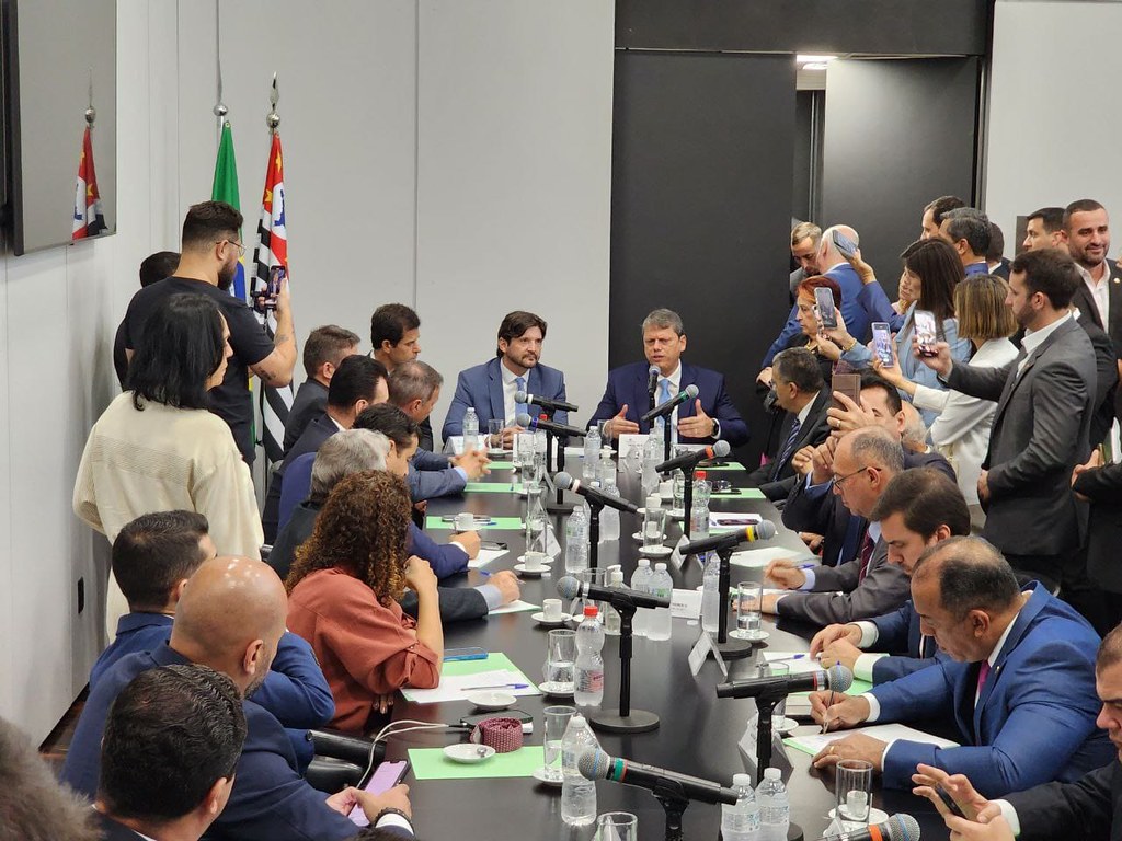 Reajuste médio para Polícias Civil e Militar será de 20,2%