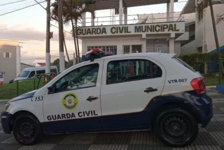7 GCMs de Taubaté dizem estar sendo prejudicados financeira e moralmente por causa de processo disciplinar