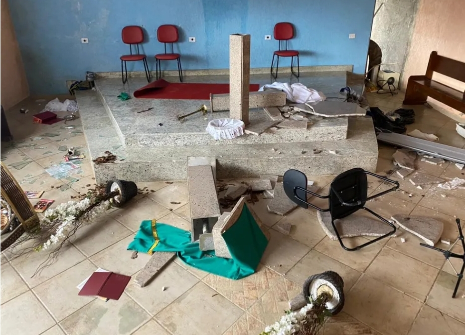 Homem que destruiu capela e quebrou imagem de Nossa Senhora em Igaratá é preso