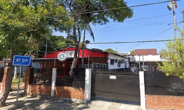 Carro passa atirando e fere homem em rua da Zona Leste de São José dos Campos