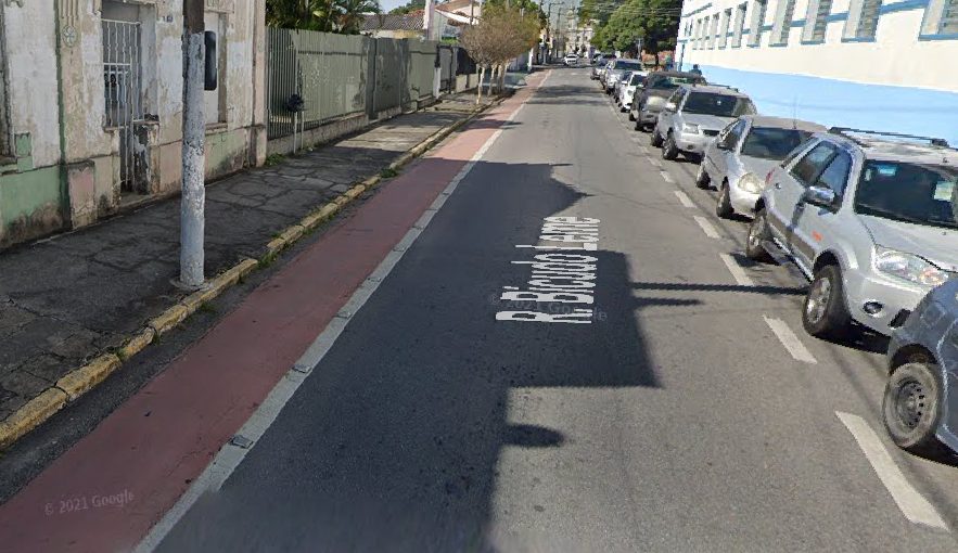 Jovem é morto a tiros em via do centro de Pinda