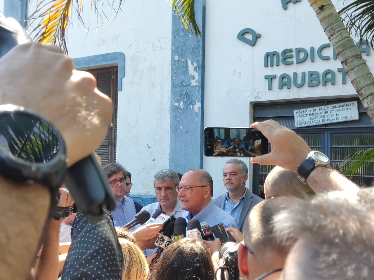 Alckmin diz que o governo federal "vai repassar o recurso" para o HMUT