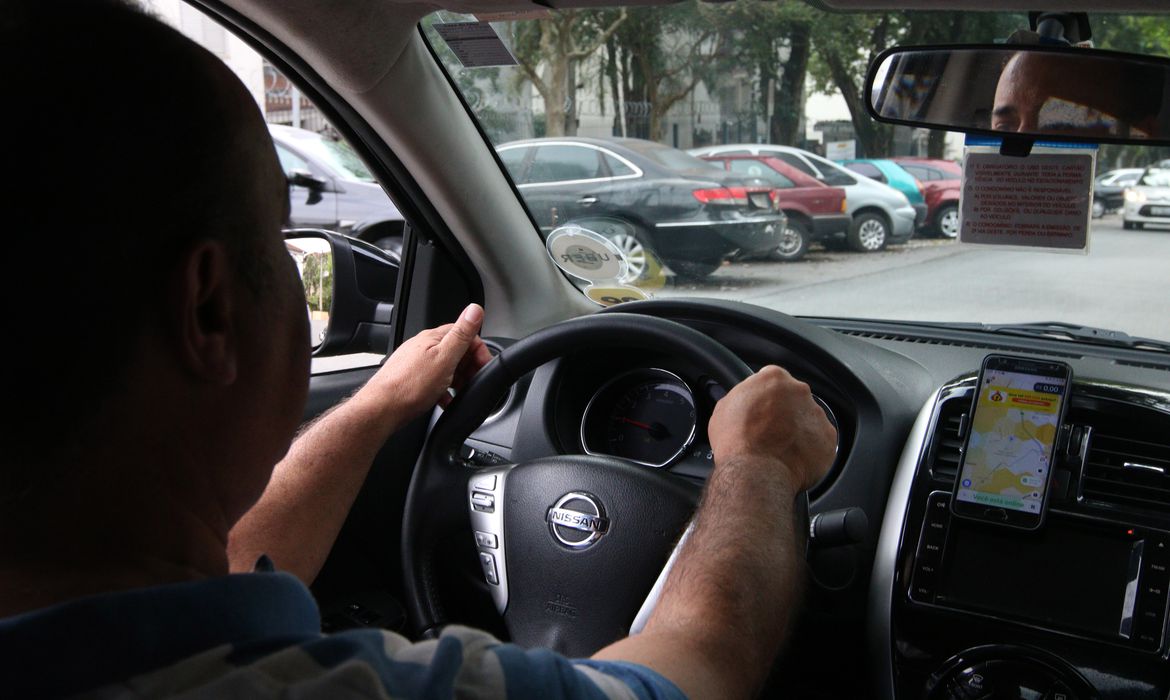 Uber libera viagens em grupo. Veja como funciona