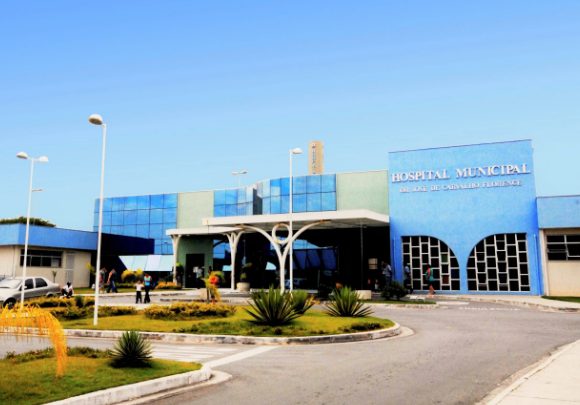 Pedaço de bolo, que envenenou irmãos em São José dos Campos, vai passar por análise do Instituto de Criminalística