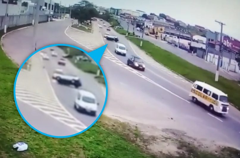 ACIDENTE FATAL: Vídeo mostra momento em que mulher perde controle do carro e colide contra outro veículo em Caçapava