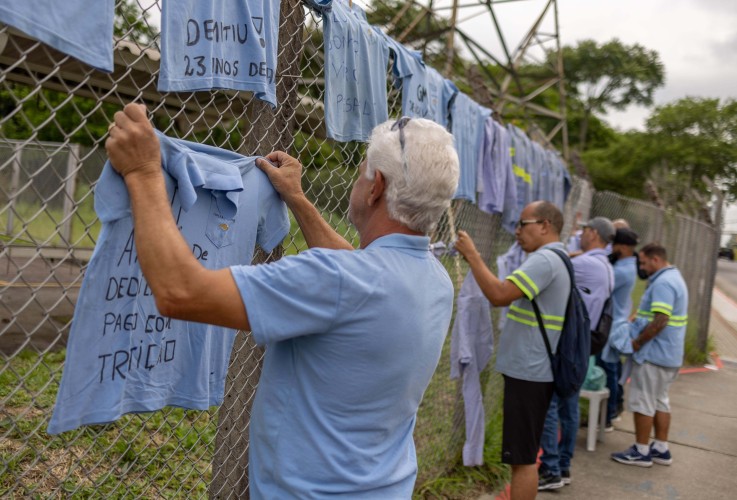 800 trabalhadores, 20% do quadro de funcionários, foram demitidos pela GM, diz Sindicato